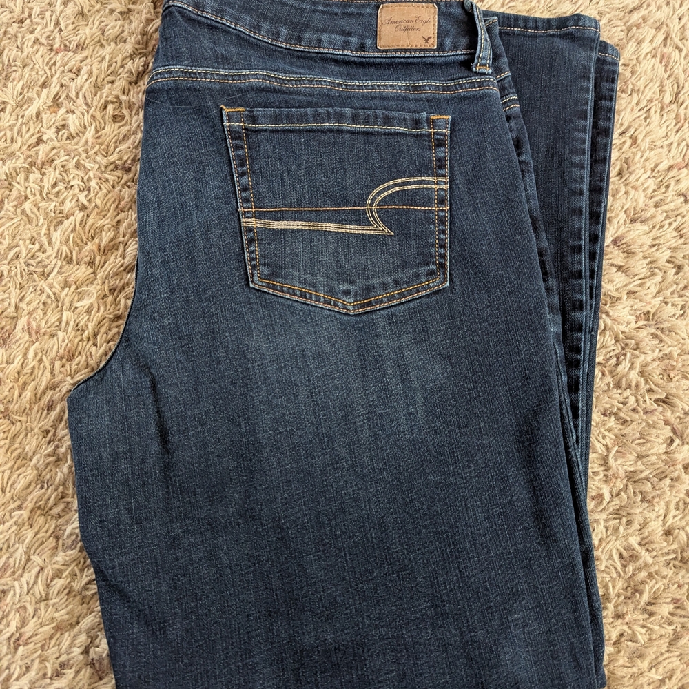 American Eagle Women's Blue Jeans